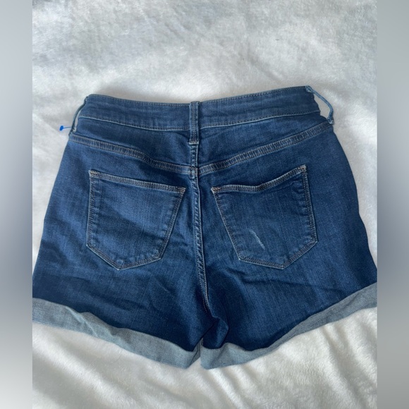 Universal Thread Blue Distressed Jean Shorts Raw Hem - Picture 2 of 3